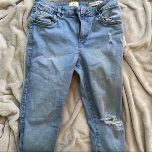 Mid rise jeans